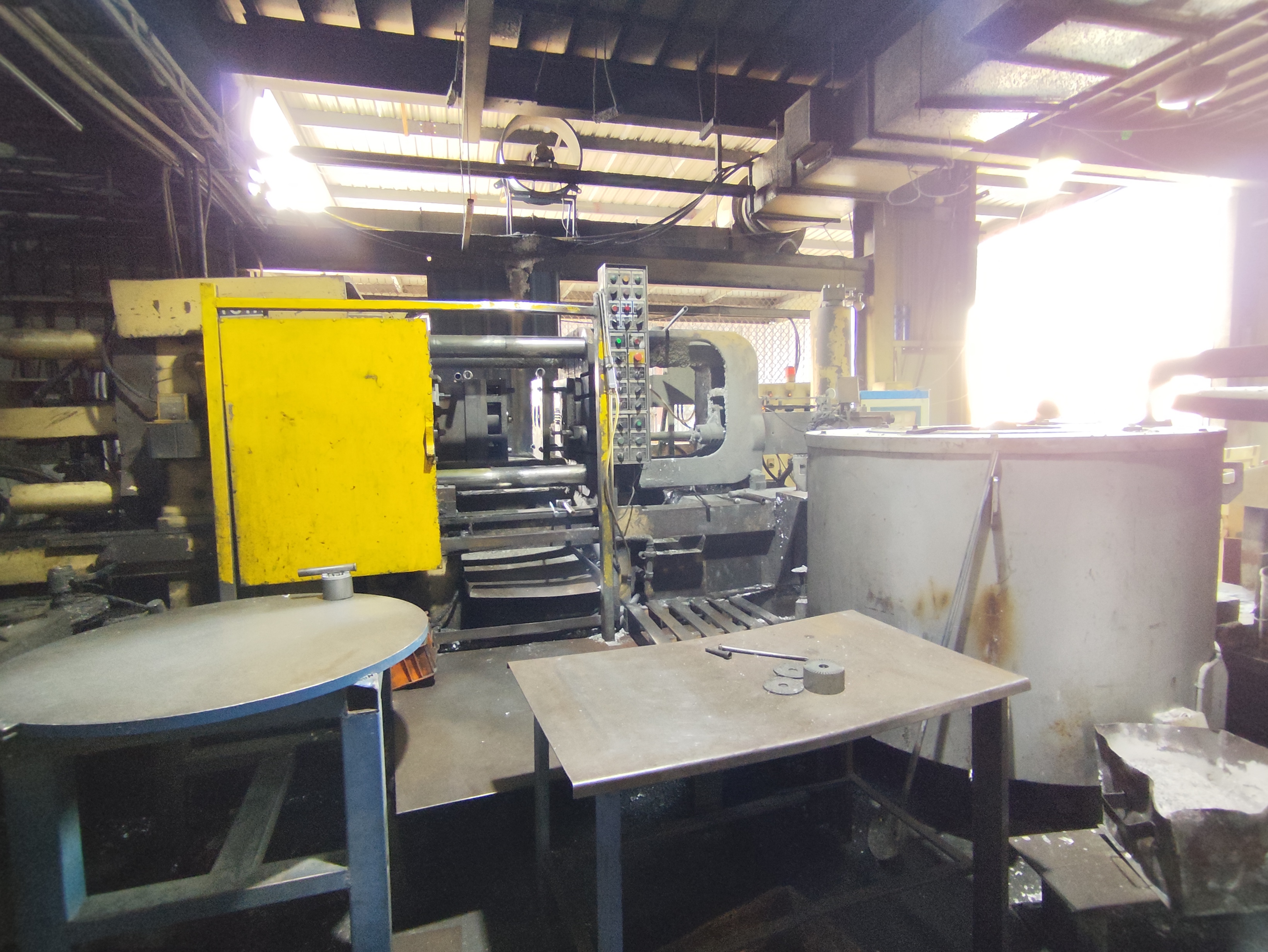 Original lathe machine 1.jpg
